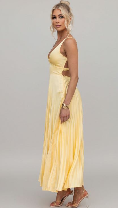Chiffon Pleated Sweetheart Maxi Dress