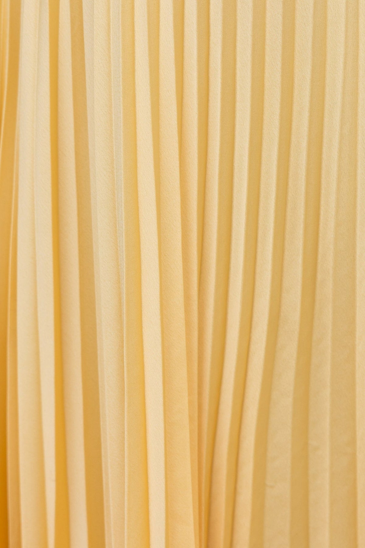 Chiffon Pleated Sweetheart Maxi Dress