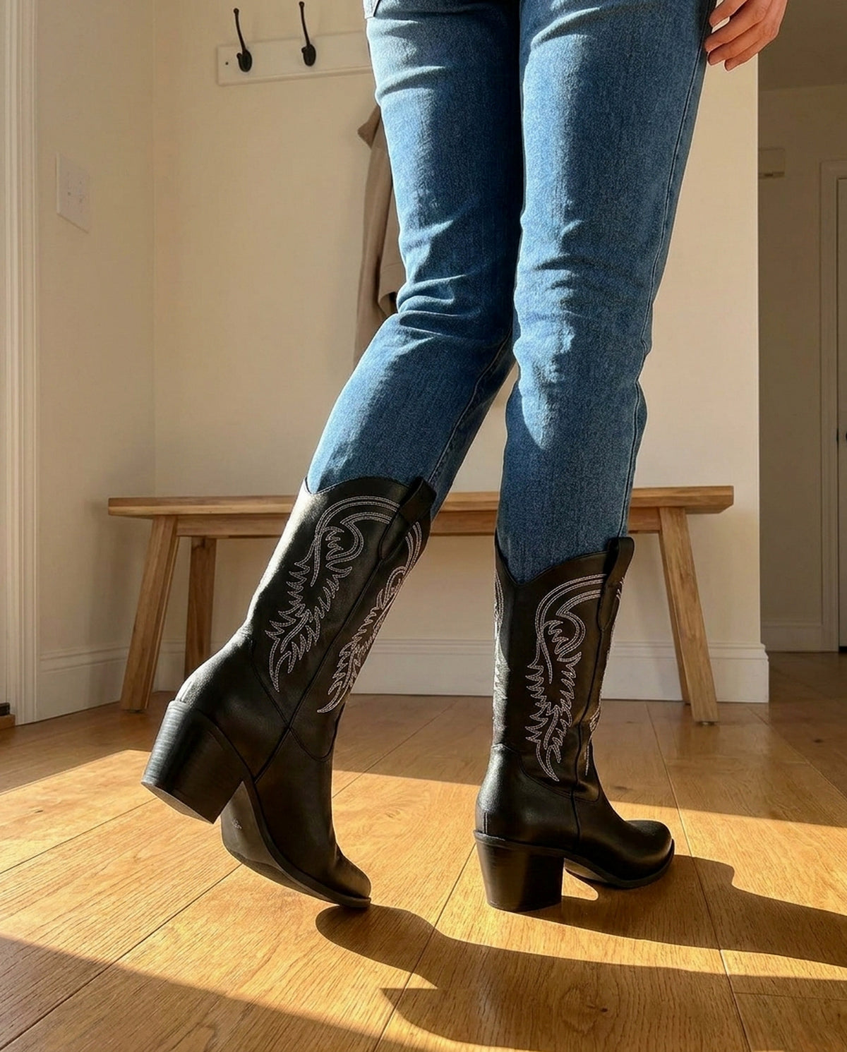 Pointed Toe Block Heel Western Boots