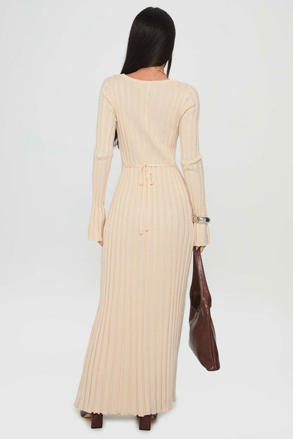 Ribbed Knit V-Neck Maxi Dress