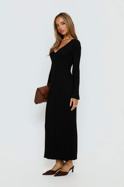 Ribbed Knit V-Neck Maxi Dress
