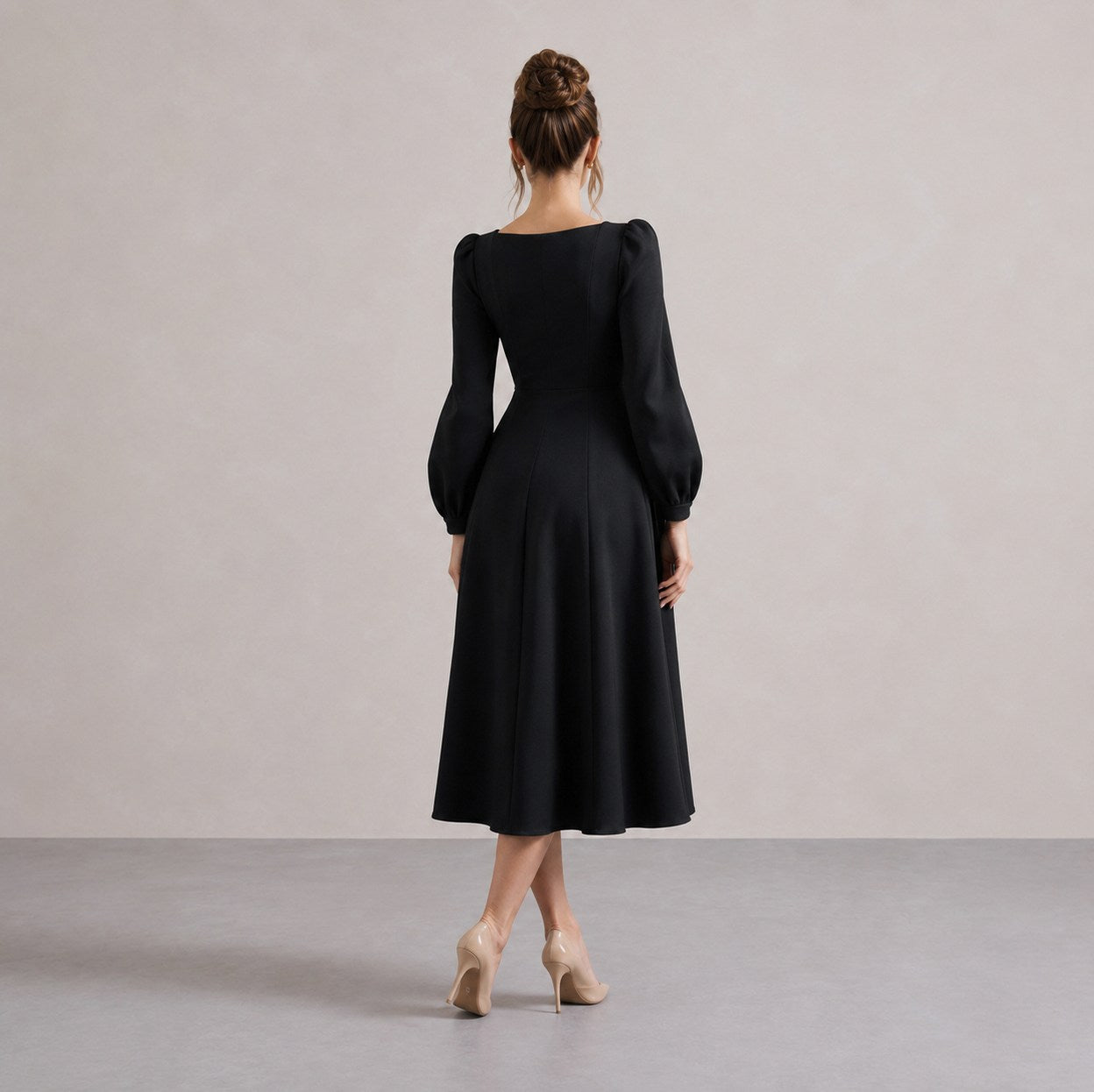 Sweetheart Long Sleeve Midi Dress